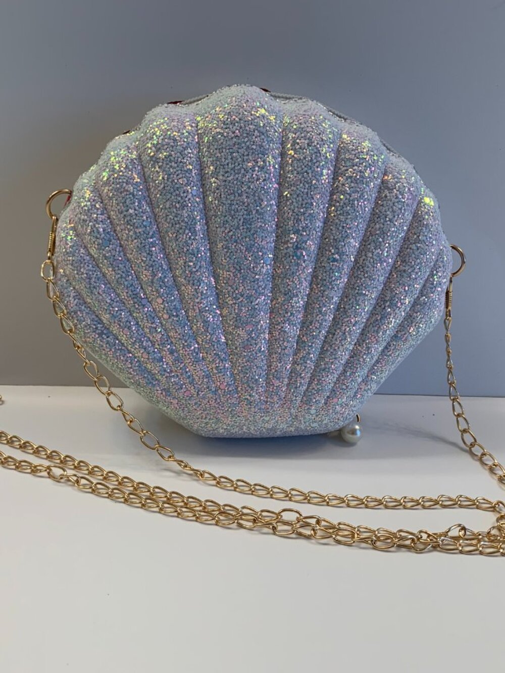 Glam Clam /Sparkly Seashell Crossbody Bag / White Glimmer Mermaid Purse- NWT - Picture 8 of 11